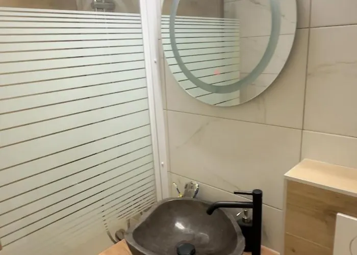 Appartement Moderne Et Spacieux Avec 2 Belles Terrasses Vu Sur Montagne