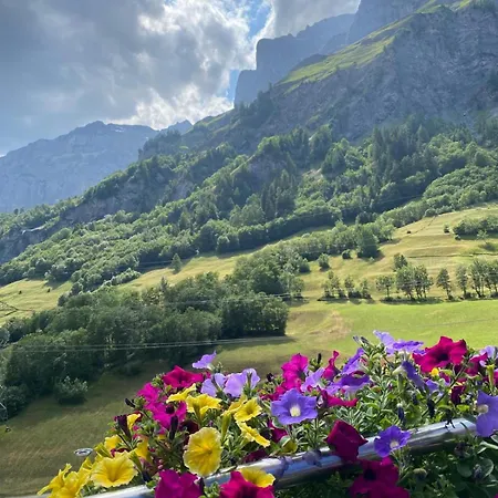 Lejlighed Moderne Et Spacieux Avec 2 Belles Terrasses Vu Sur Montagne *